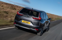 Honda CR-V Hybrid rear action
